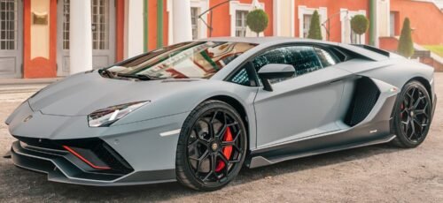 Lamborghini Aventador
